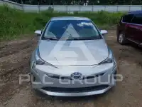 2016 Toyota PRIUS фото