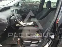 2016 Toyota PRIUS фото