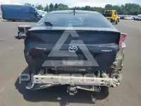 2016 Toyota PRIUS фото