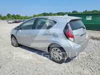 2016 Toyota PRIUS photo