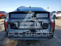 2016 Toyota PRIUS фото