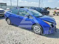 2016 Toyota PRIUS фото