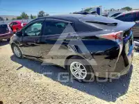 2016 Toyota PRIUS фото