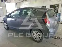2016 Toyota PRIUS фото