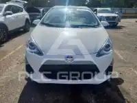 2016 Toyota PRIUS фото