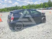 2016 Toyota PRIUS фото