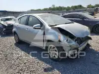 2016 Toyota PRIUS photo