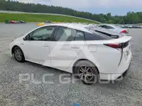 2016 Toyota PRIUS фото