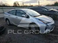 2016 Toyota PRIUS фото