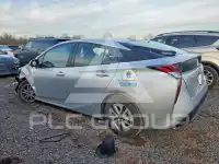 2016 Toyota PRIUS фото