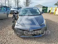 2016 Toyota PRIUS фото