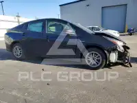 2016 Toyota PRIUS фото