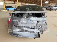 2016 Toyota PRIUS фото