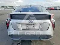 2016 Toyota PRIUS фото