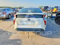 2016 Toyota PRIUS фото