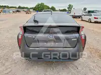 2016 Toyota PRIUS фото