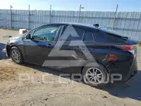 2016 Toyota PRIUS фото