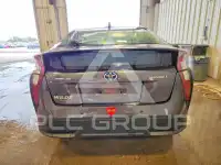 2016 Toyota PRIUS фото