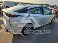 2016 Toyota PRIUS фото