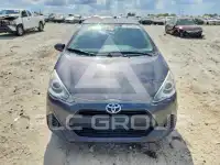 2016 Toyota PRIUS фото