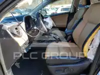 2016 Toyota RAV4 фото
