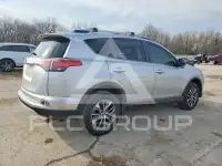 2016 Toyota RAV4 фото