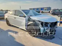 2016 Toyota AVALON photo