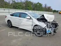 2016 Toyota AVALON фото