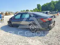 2016 Toyota AVALON photo