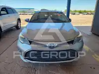 2016 Toyota AVALON photo