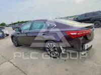 2016 Toyota AVALON photo