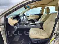 2016 Toyota AVALON photo