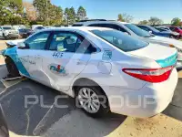 2016 Toyota CAMRY фото