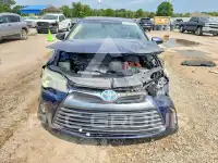 2016 Toyota CAMRY фото