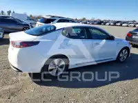 2016 KIA Optima photo