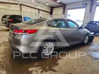 2016 KIA Optima photo