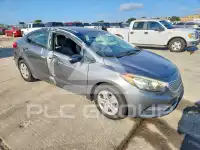 2016 KIA Forte photo