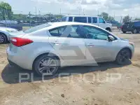 2016 KIA Forte photo