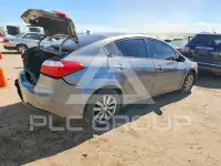 2016 KIA Forte photo