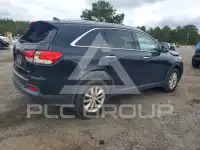 2016 KIA Sorento photo