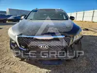 2016 KIA Sorento photo