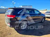 2016 KIA Sorento photo