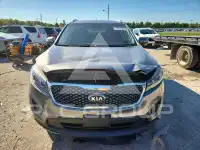 2016 KIA Sorento photo