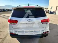 2016 KIA Sorento photo