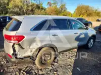 2016 KIA Sorento photo