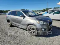 2016 KIA Sorento photo