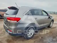 2016 KIA Sorento photo