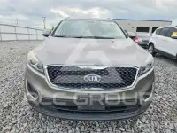 2016 KIA Sorento photo