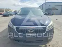 2016 KIA Sorento photo
