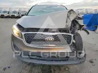 2016 KIA Sorento photo